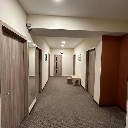 5 Rooms Near 300 Aragveli Metro Station Tbilisi Exteriér fotografie
