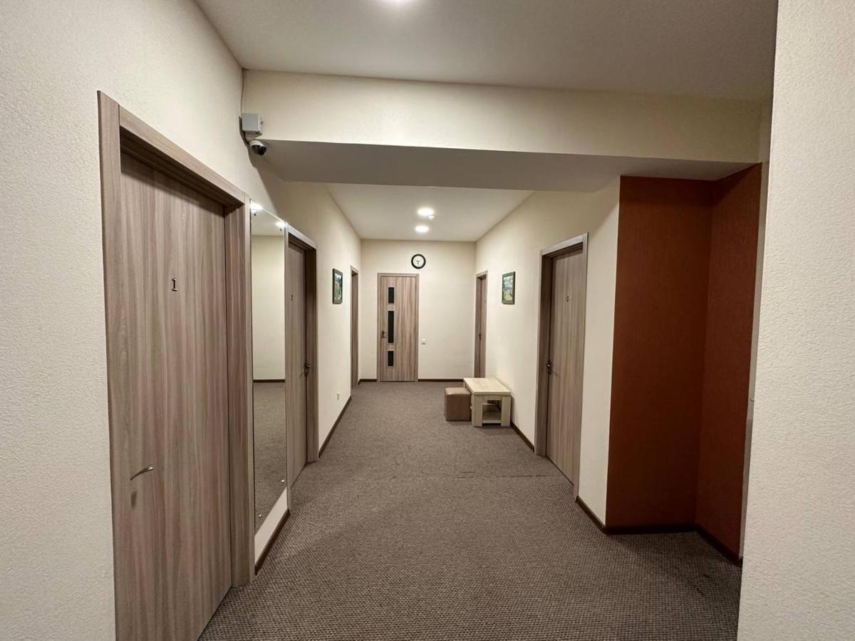 5 Rooms Near 300 Aragveli Metro Station Tbilisi Exteriér fotografie