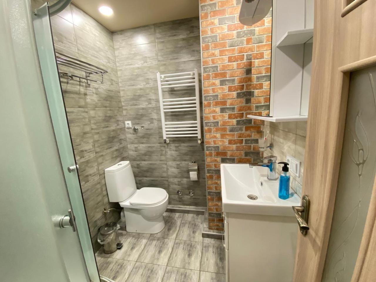 5 Rooms Near 300 Aragveli Metro Station Tbilisi Pokoj fotografie