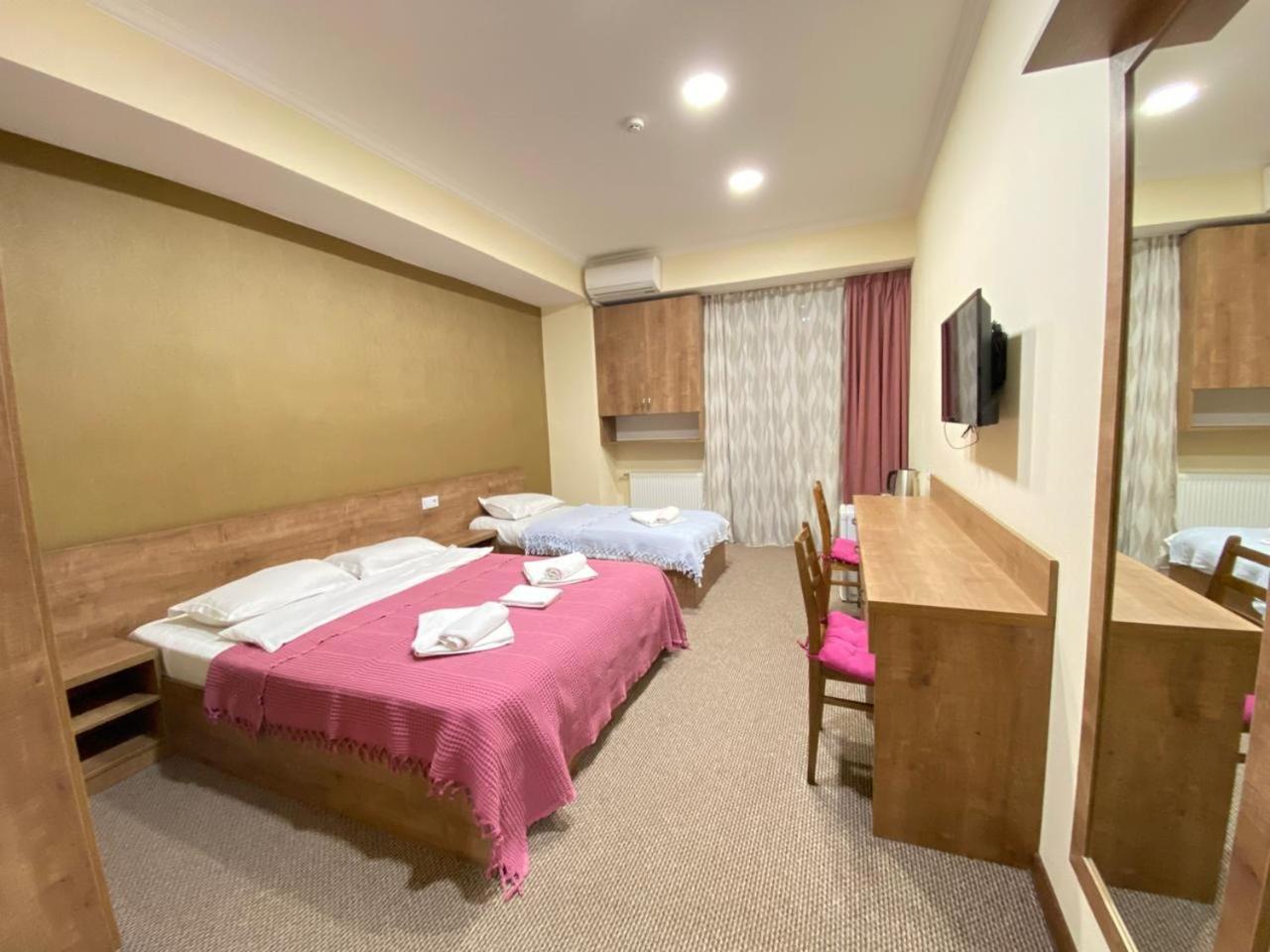 5 Rooms Near 300 Aragveli Metro Station Tbilisi Pokoj fotografie